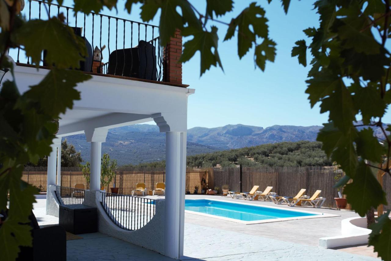 Casa De Las Montanas Villanueva del Trabuco Kültér fotó