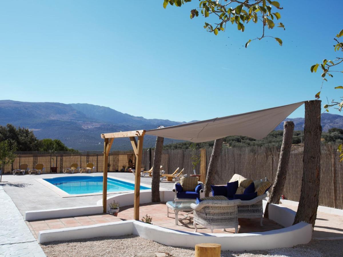 Casa De Las Montanas Villanueva del Trabuco Kültér fotó