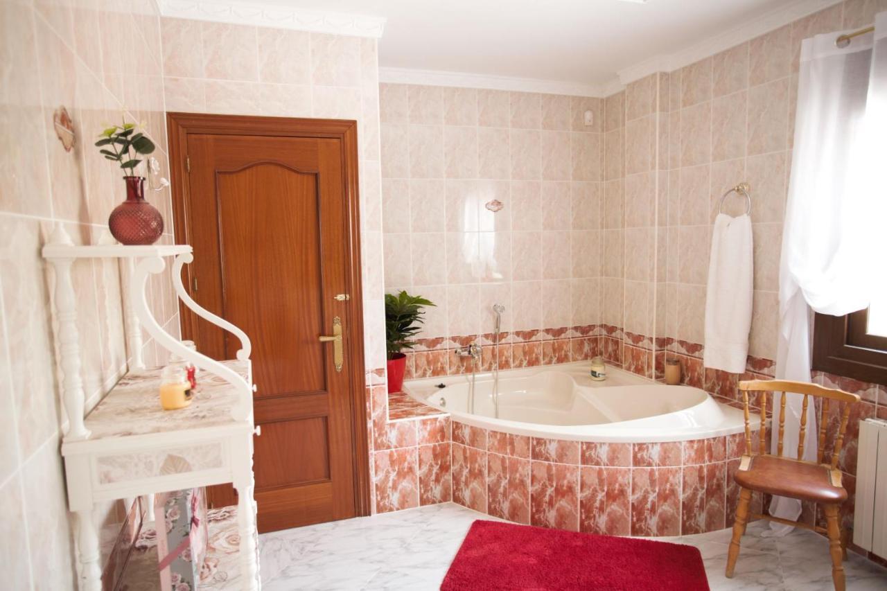 Casa De Las Montanas Villanueva del Trabuco Kültér fotó